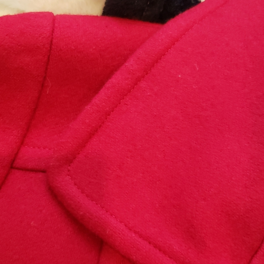 ⭐SALE⭐🖤❤Red Coat❤🖤 - Picture 7 of 9